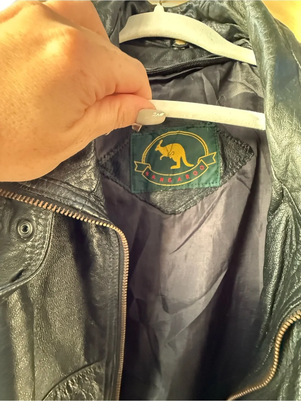 Vintage Black Leather Bomber Jacket - Kangaroo - Picture 3 of 6